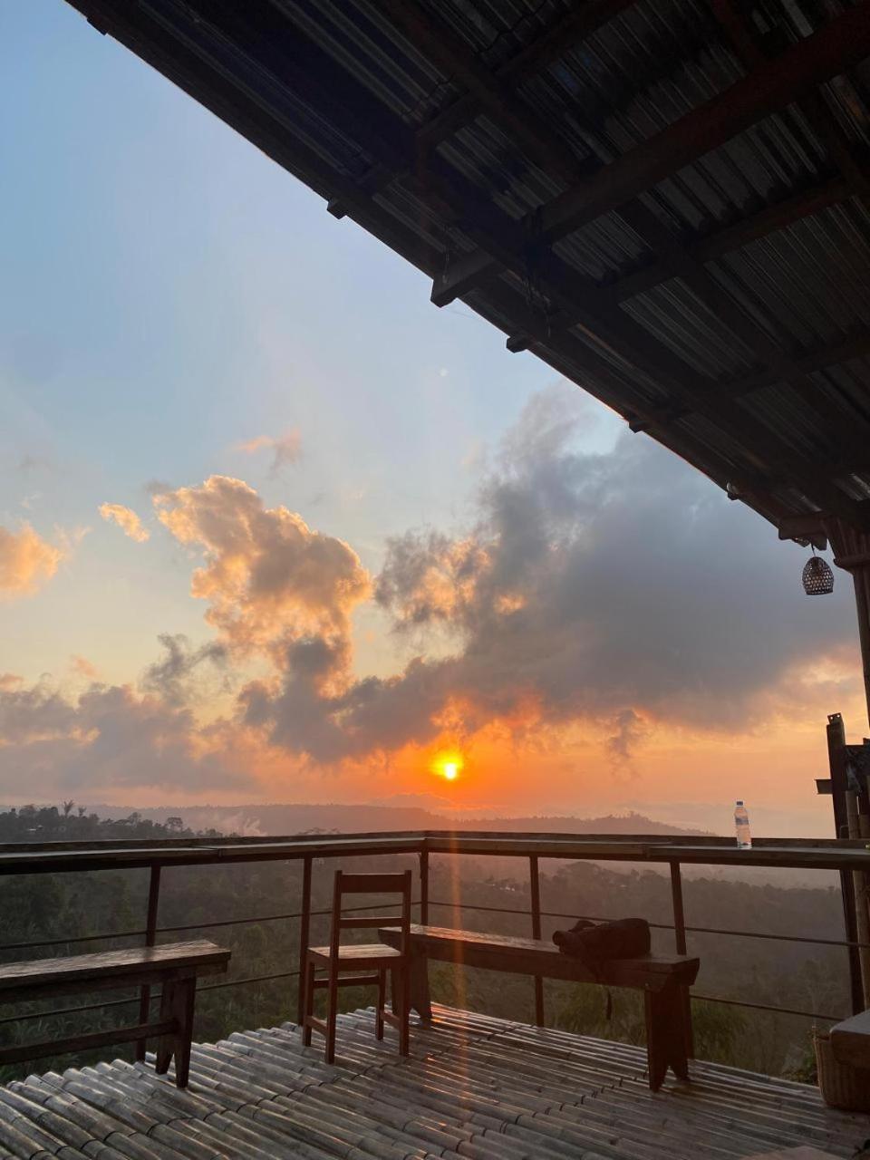 Wanagiri Sunset Glamping Hotel Gitgit Exterior photo